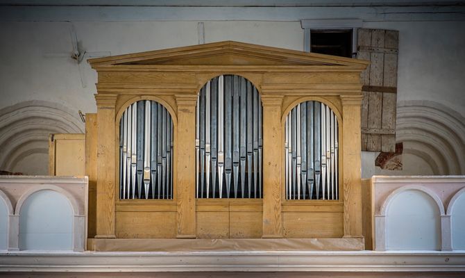 Orgel von Carl August Buchholz, 1823 in der Dorfkirche Nossendorf, Foto: Heiko Preller